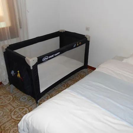 Proche De La Plage Apartment *